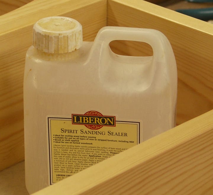 How to apply shellac as practical wood finish