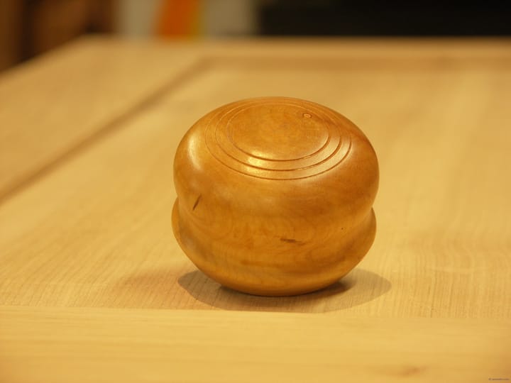 Paul Sellers' upgraded palm gauge