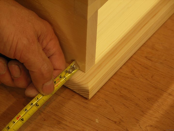 My minimalist tool list – the woodworker’s tape measure