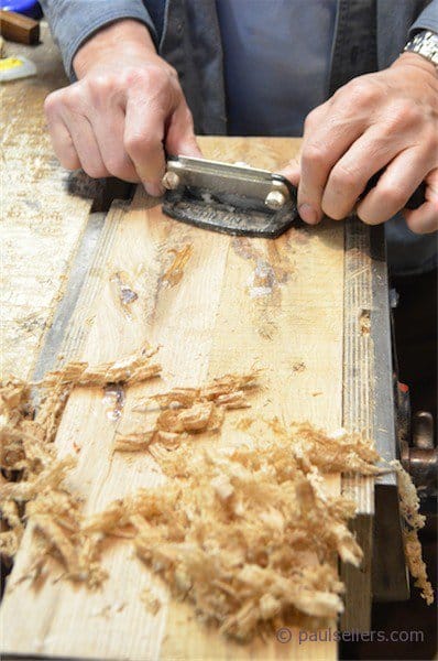 Superglue revives punky oak