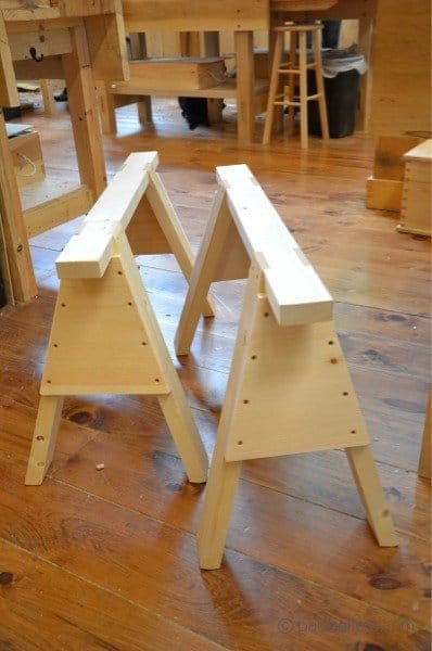 Saw Horses – Traditional Thoroughbreds