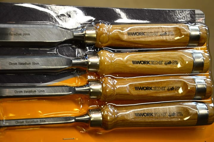 Aldi UK Has 4-Set Chisels in Stock