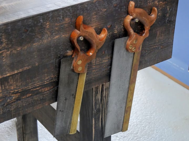 Simple Things For Saw Hanging