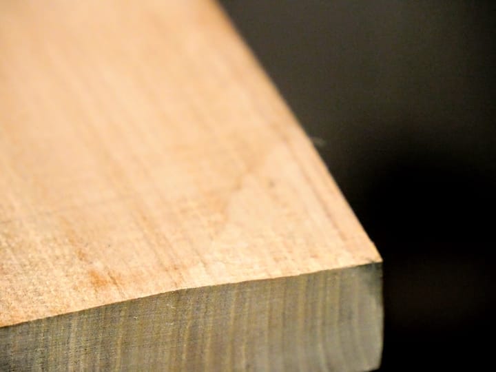 Dealing With the Flakes in Woodworking