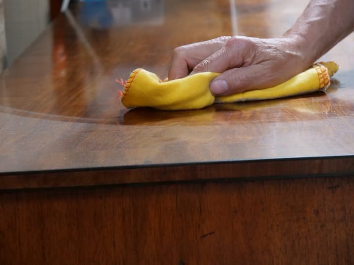 Yellow Dusters-Don't Believe the National Trust