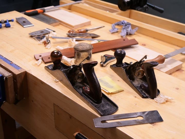 Clutter As a Necessity