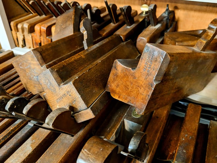 Metal-cast Rarity Planes and Uniqueness