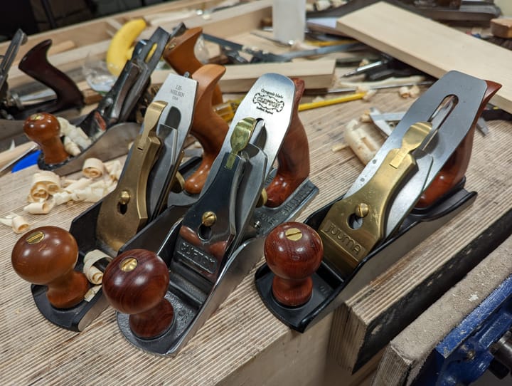 BedRock or Bailey-Pattern throat openings