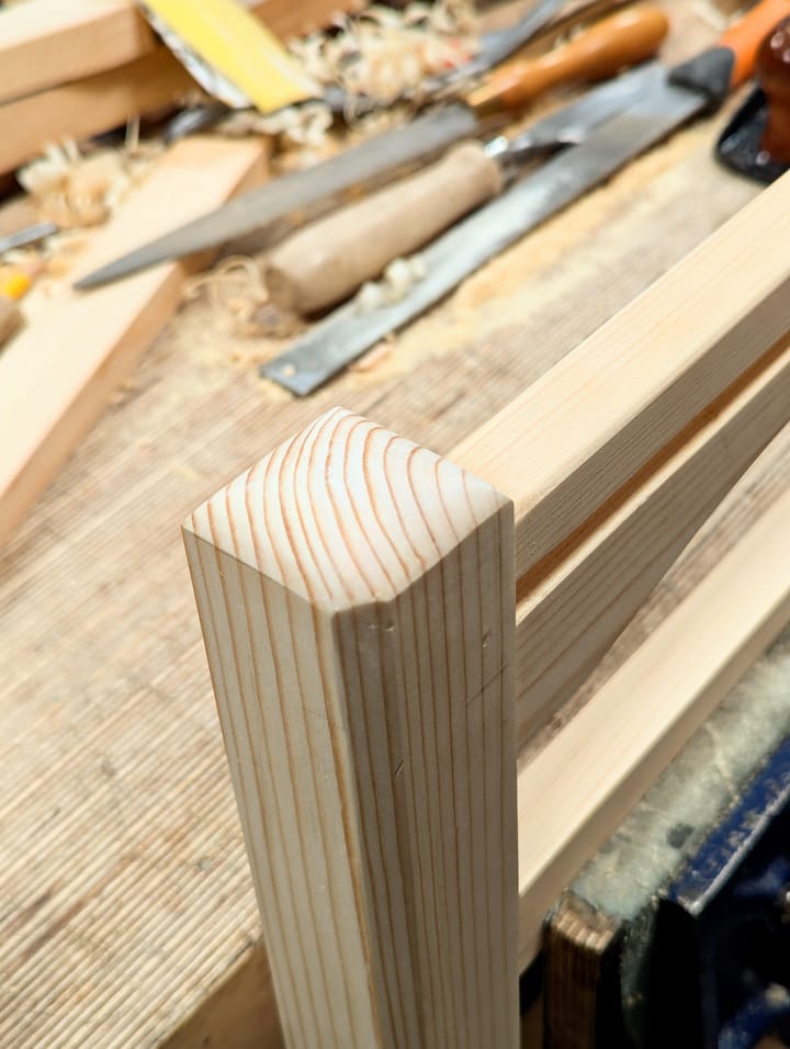 Russian Redwood or Scots Pine?