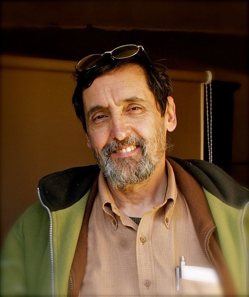 18839_105139899512776_100000502999058_139990_6440435_n