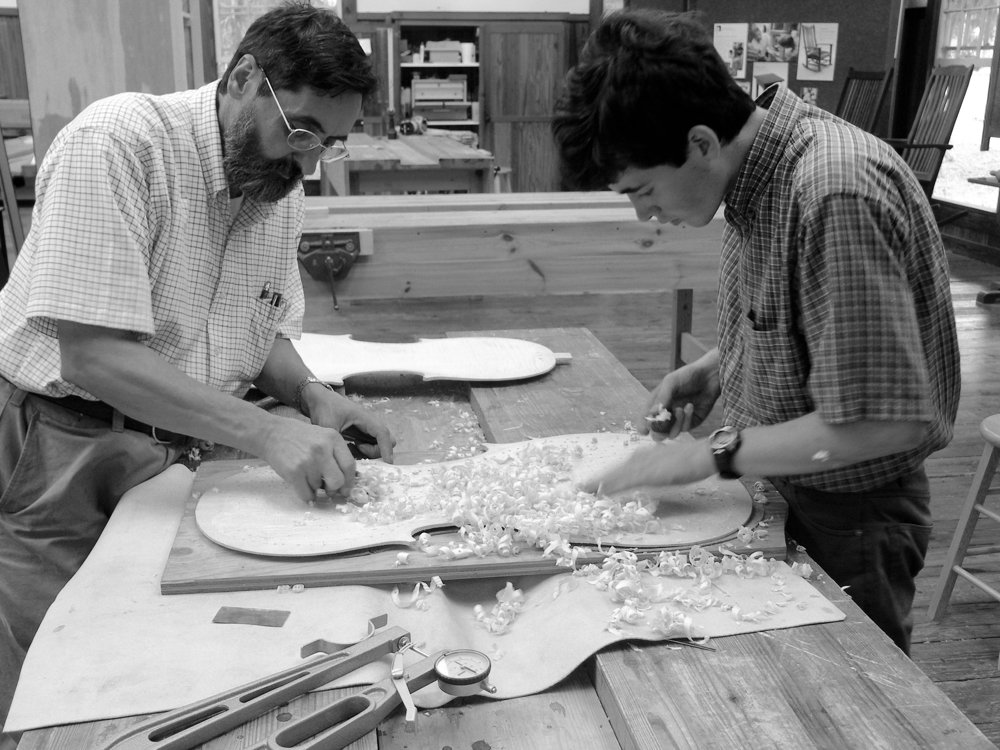 making a cello (620)