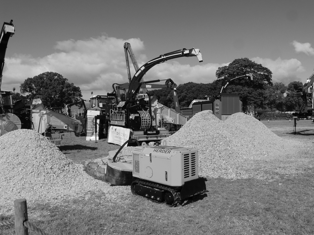 This kit took 20 tree stems and turned them into a mountain of chips in under ten minutes.